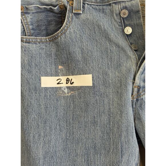 Levi’s 501 Jeans Button Fly Light Wash Men’s 32x29 Excellent pre-owned condition - Picture 5 of 7